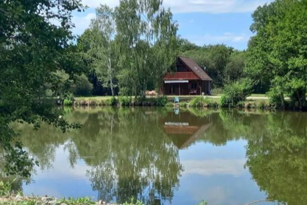 Le Chalet Limousin Folles Exteriér fotografie